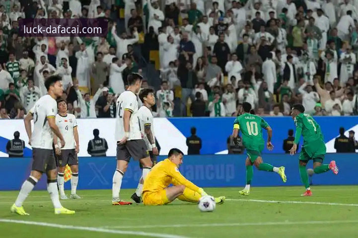 世预赛附加赛狂欢夜详解：四场决战精彩回顾